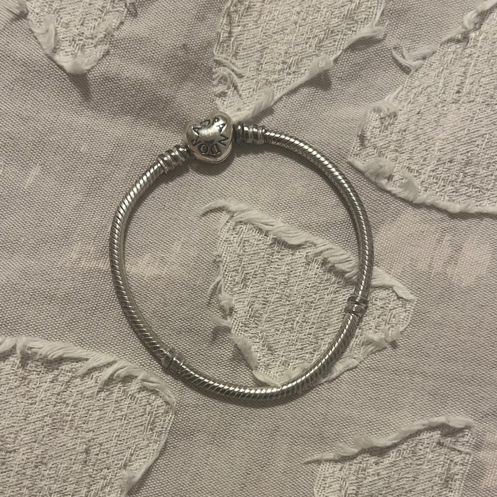 Pandora Silver Heart Clasp Snake Chain Bracelet - Silver